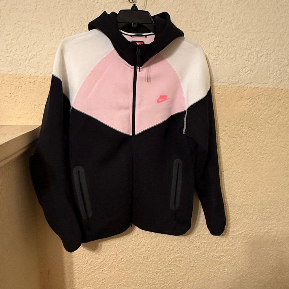 Nike tech fleece hoodie